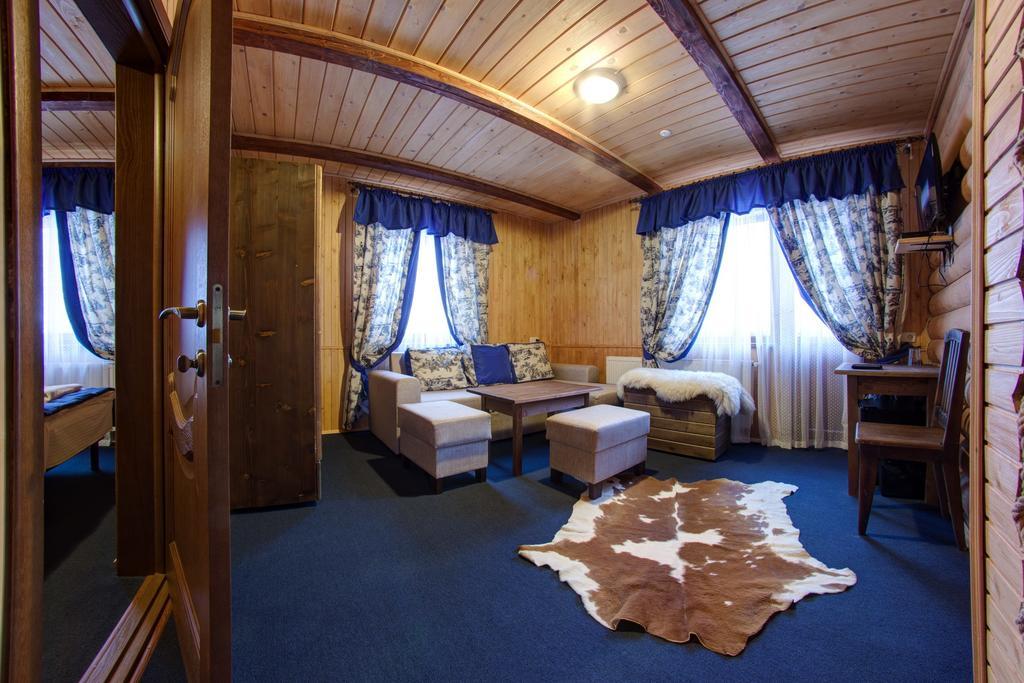 Royal Village Resort Bukovel Room photo